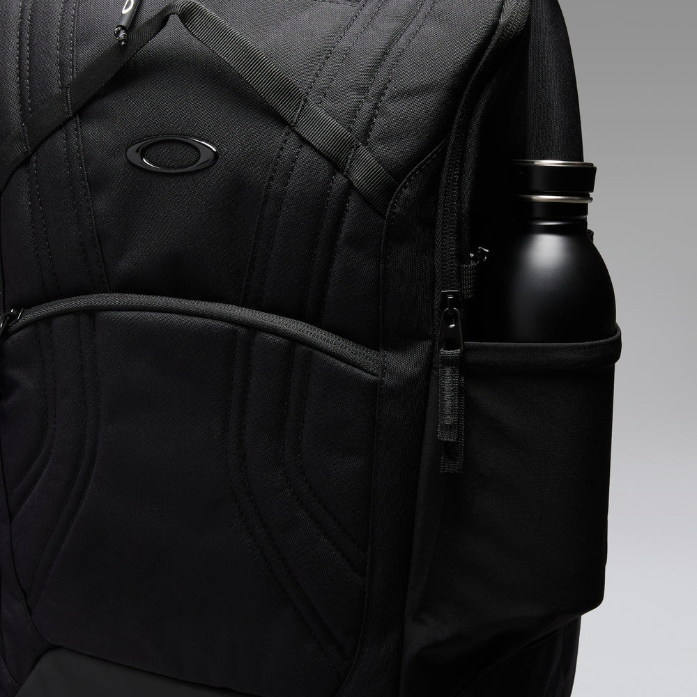 Oakley Enduro 25L Backpack Pitch Black