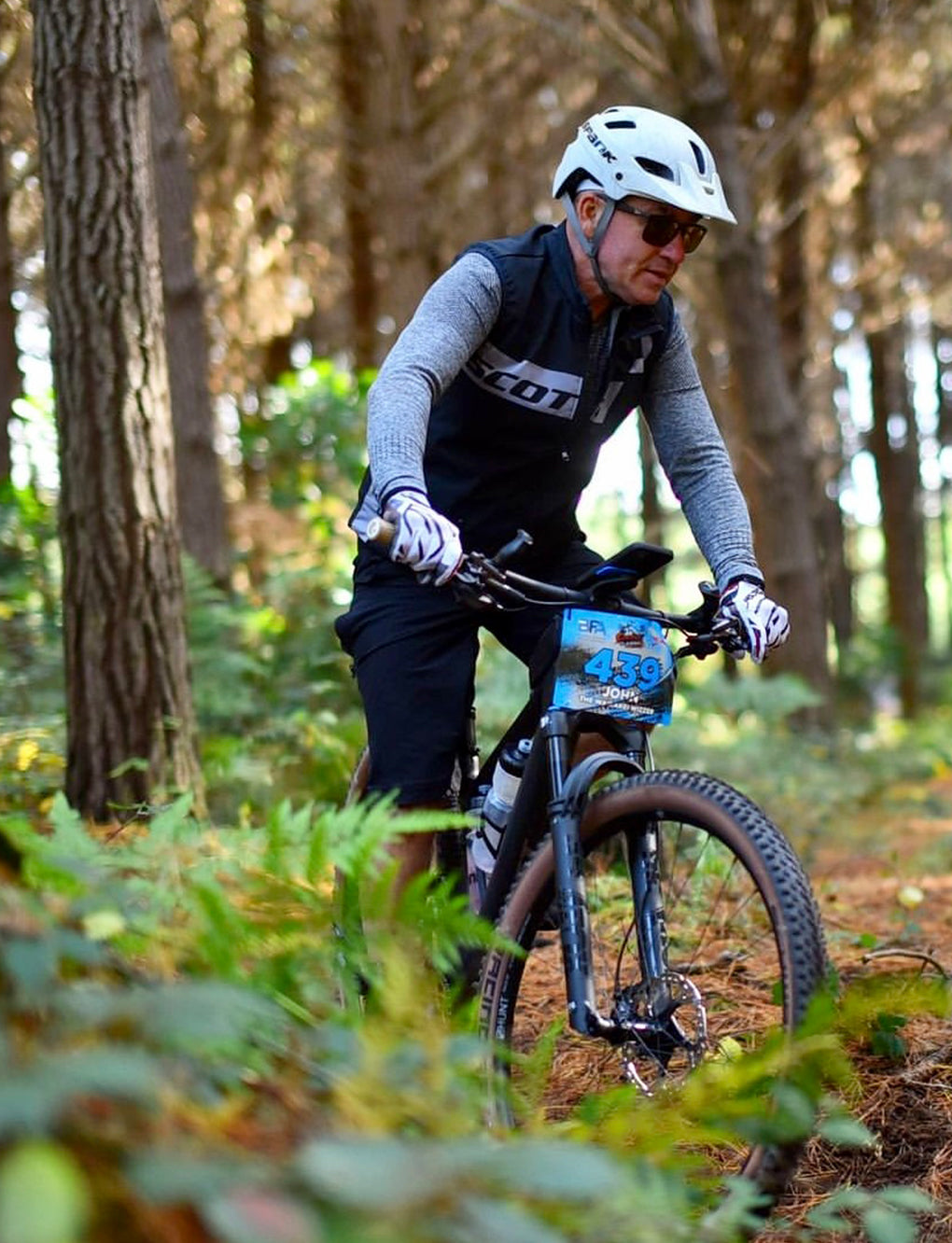 Darbi_Pic_John_Mehaffy_2026_mtb_bush.jpg